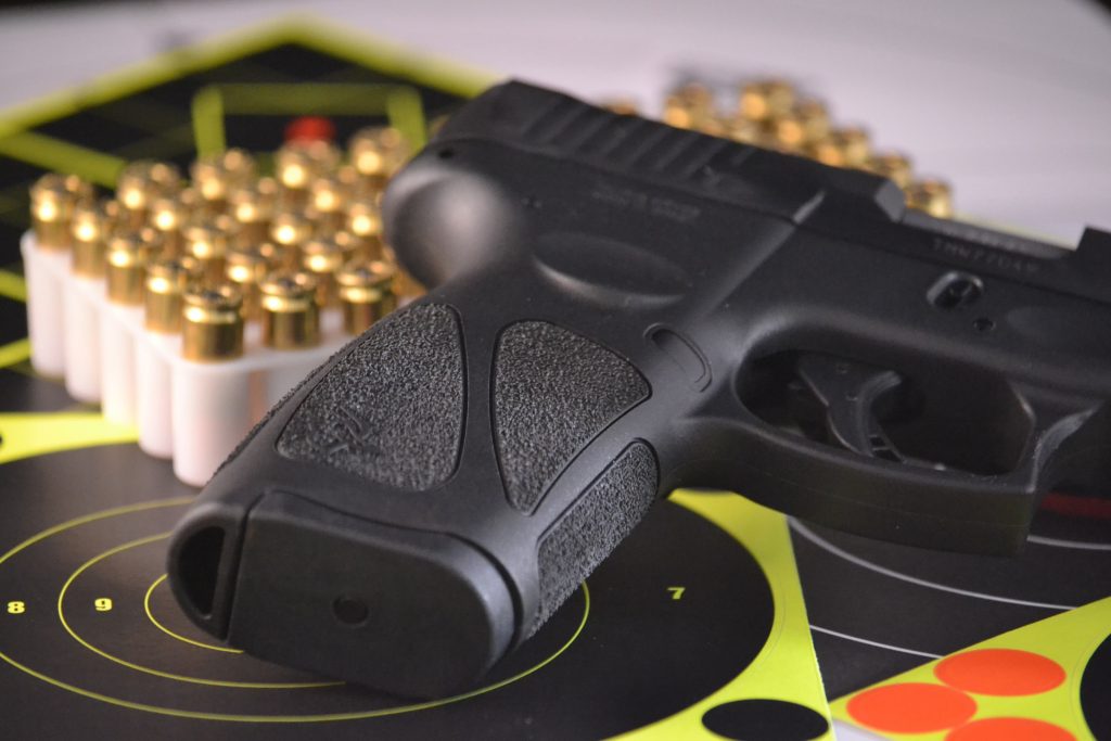 What kind of gun is best suited for a small female?